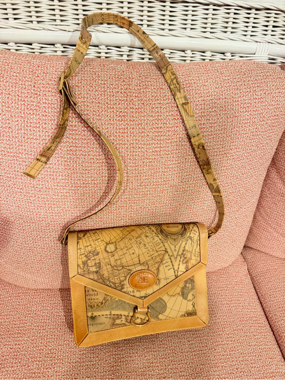 Allan Edward Geo map print shoulder bag